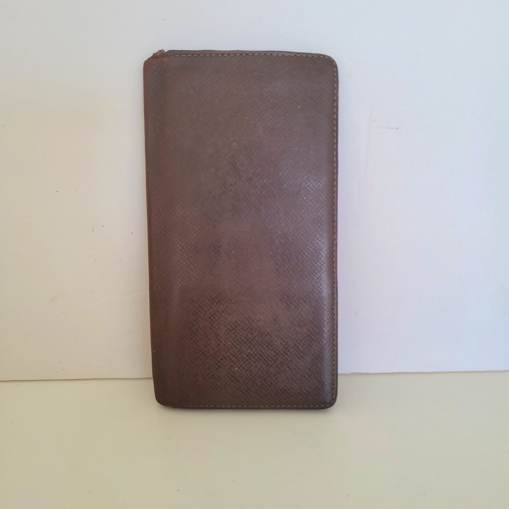 Louis Vuitton Taiga Long Wallet Ardoise Leather Bifold Card Holder MI1013 France